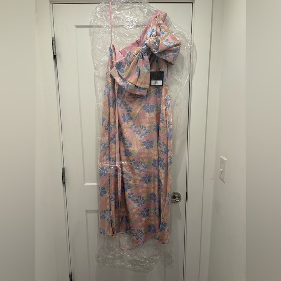 Ieena Mac Duggal One Shoulder Embroidered Floral A Line‎ Dress - Picture 2 of 6